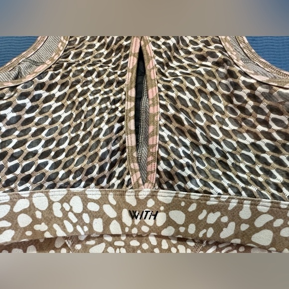 Peloton x WITH collaboration “Riverstone” high neck sports bra - XS​​​​​​​​ - Picture 4 of 10